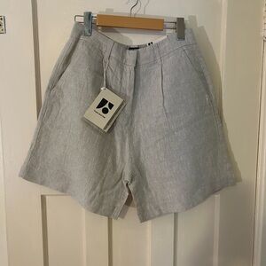 NWT- Frank & Oak - Linen Balloon Short in Light Beige - size 4